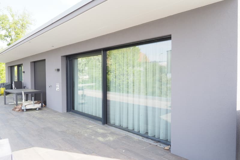 Moderne Designer-Attikawohnung mit Aussichtsterrasse (5)