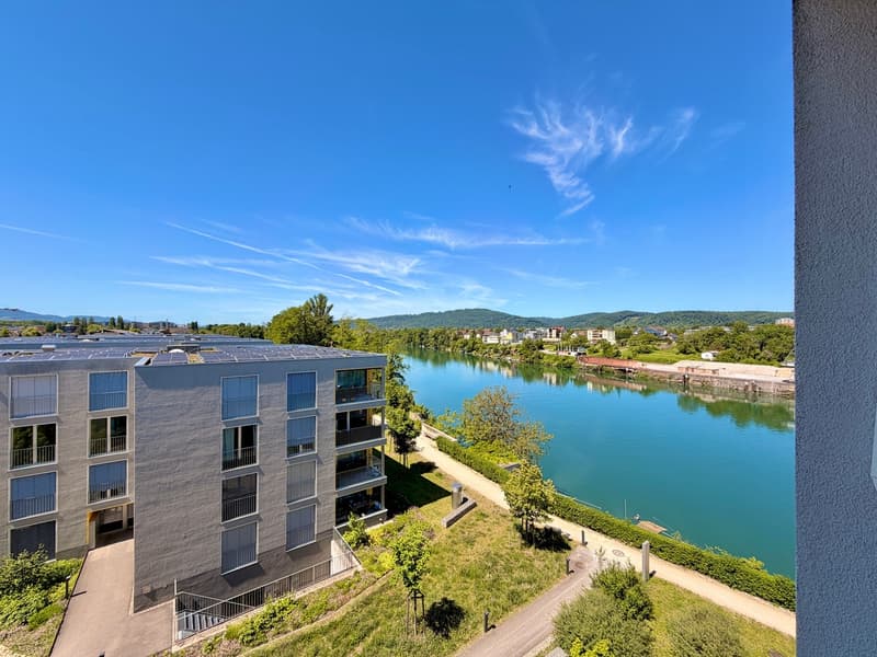 Elegante Eigentumswohnung am Rhein mit Loggia und 2 EH-Plätzen (13)