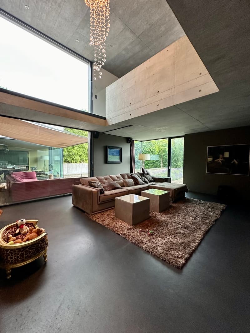 Luxuriöse Designer Villa mit Pool (8)