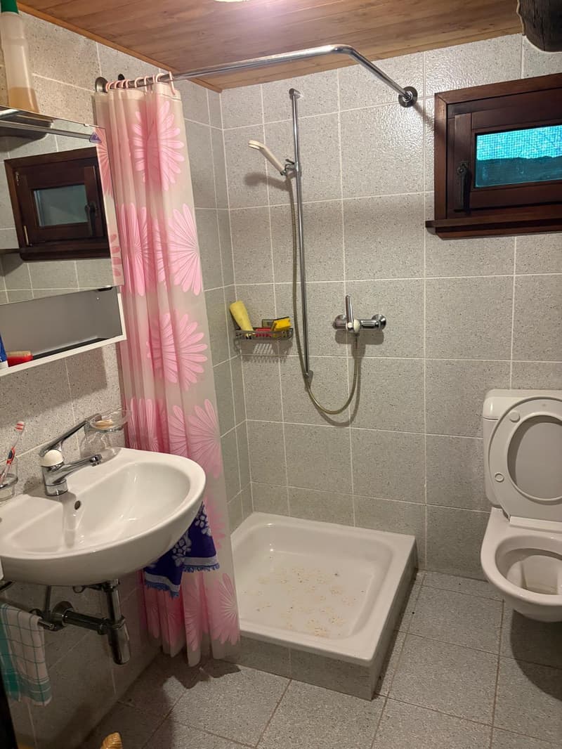 Casa Rustica di 3.5 Locali a Moghegno, Vallemaggia (10)