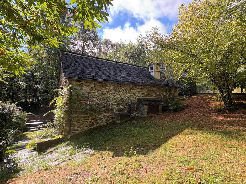 Casa Rustica di 3.5 Locali a Moghegno, Vallemaggia (2)