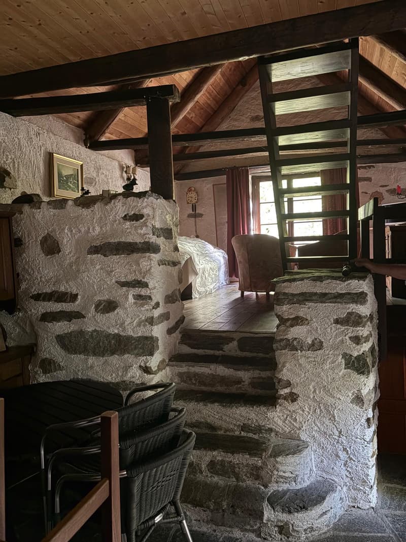 Casa Rustica di 3.5 Locali a Moghegno, Vallemaggia (4)