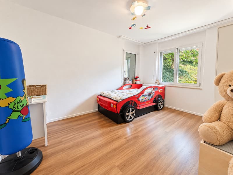 Wohnen wie im eigenen Haus - Familienparadies mit exklusivem Garten (6)