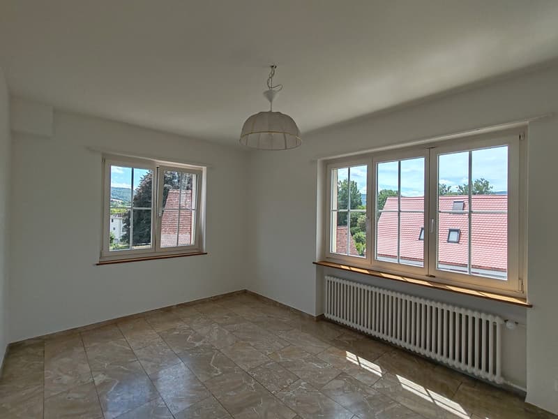 Bright 4-room apartment with balcony in Dornach (9)