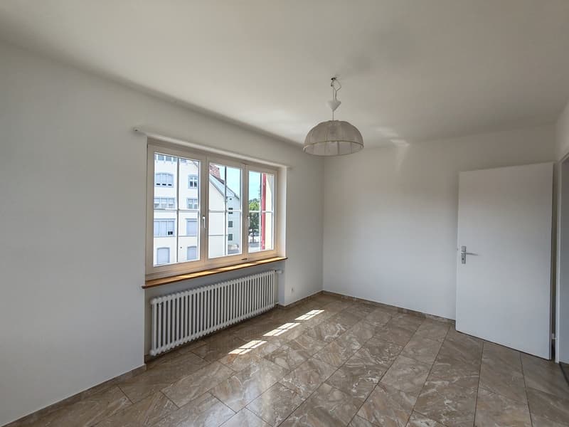 Bright 4-room apartment with balcony in Dornach (10)