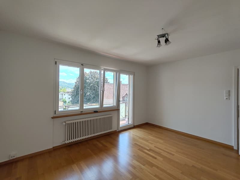 Bright 4-room apartment with balcony in Dornach (14)