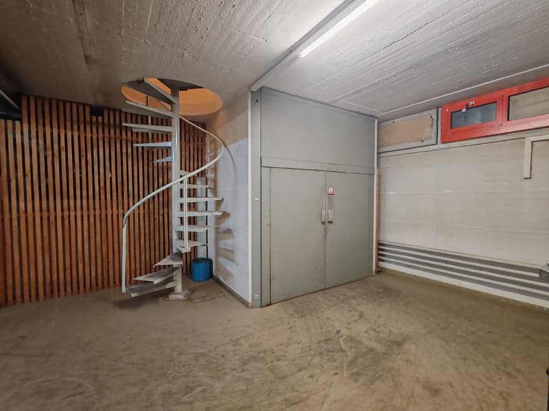 Vielseitiger Gewerberaum im Untergeschoss an zentraler Lage in Aarau (5)