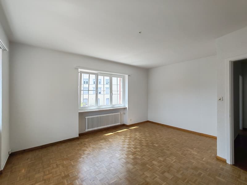 Zentral wohnen in Dornach – helle 2-Zimmer-Wohnung direkt beim Bahnhof (2)