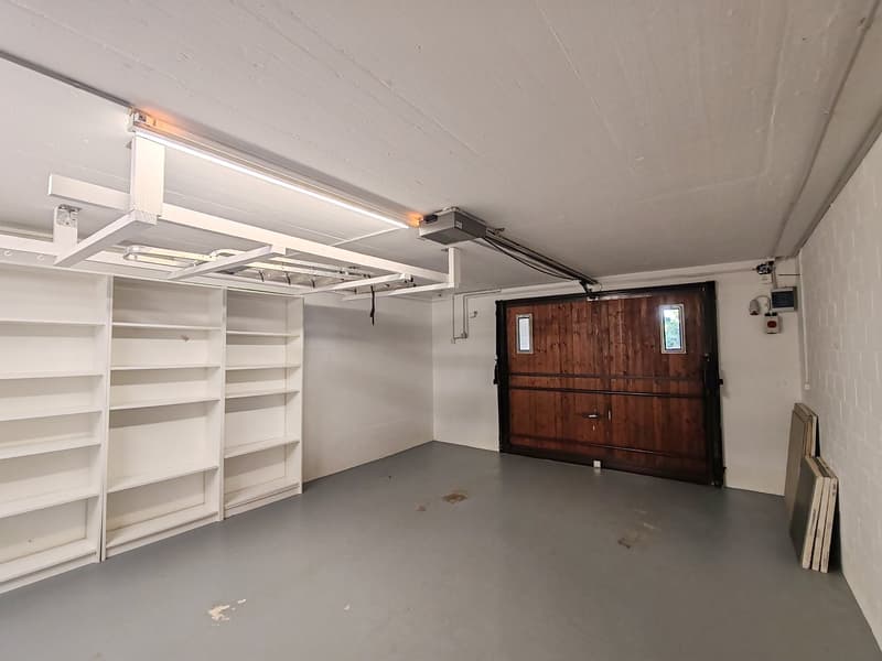 Exklusives 5½-Zimmer-Einfamilienhaus mit Garten, Balkon und Garage in Arlesheim (18)