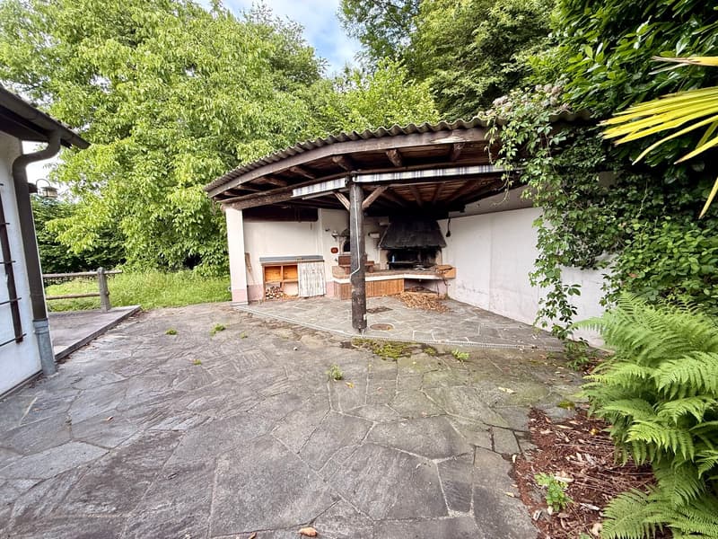 Rustikales Tessiner Haus mit Blick auf den Lago Maggiore in Gambarogno (34)