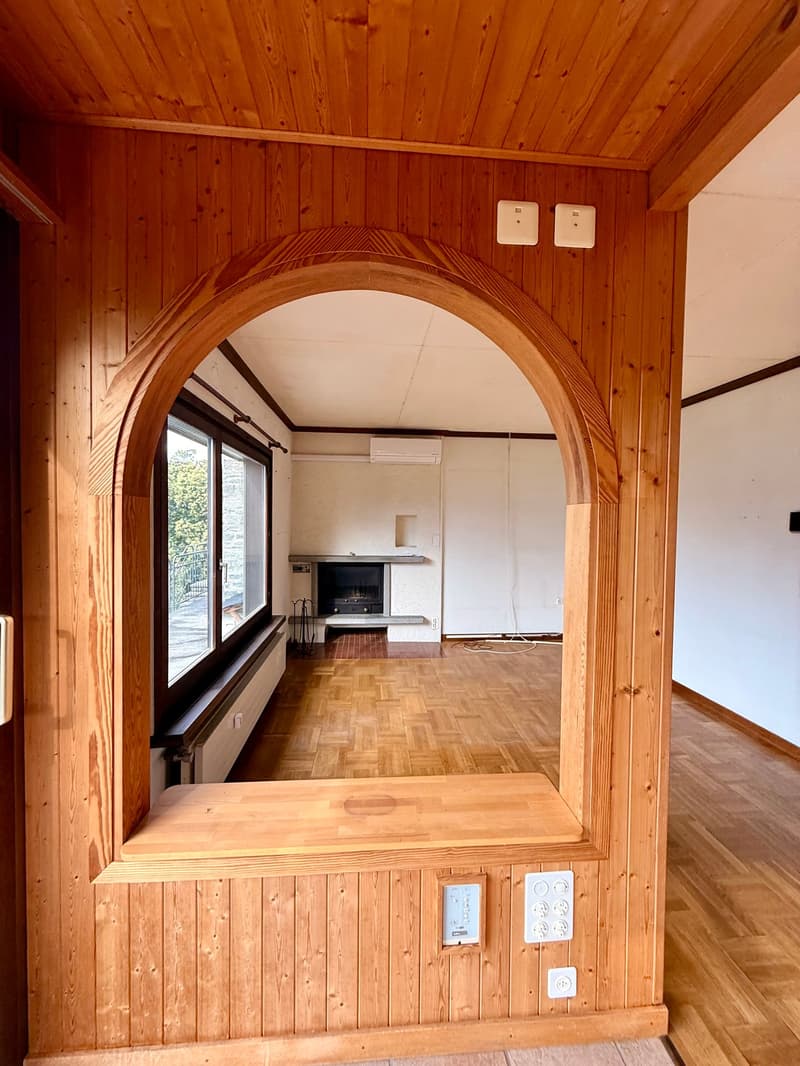 Rustikales Tessiner Haus mit Blick auf den Lago Maggiore in Gambarogno (15)