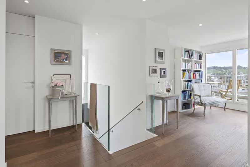 Helle 4.5-Zimmer-Wohnung mit Balkon und Garage in Winterthur (7)