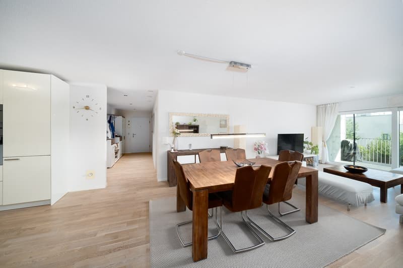 Moderne 4.5-Zimmer-Wohnung an sonniger Hanglage in Wülflingen (14)