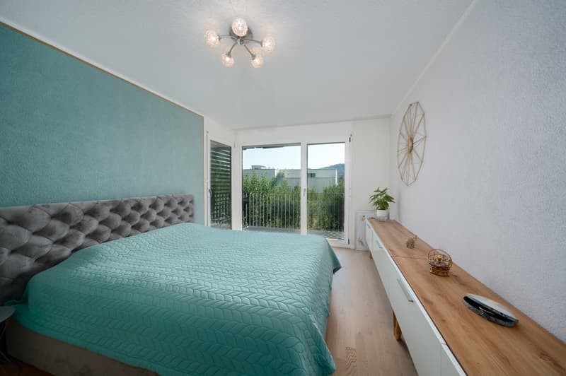 Moderne 4.5-Zimmer-Wohnung an sonniger Hanglage in Wülflingen (8)