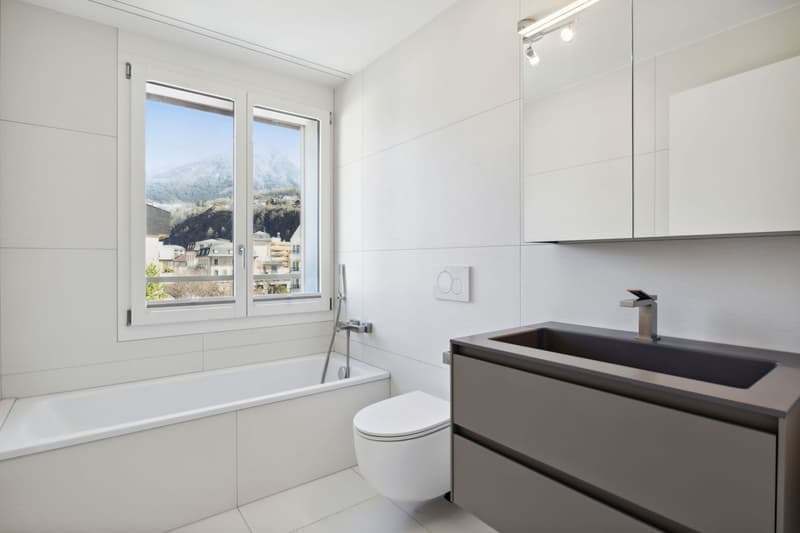 Geräumige 5.5-Zimmer-Wohnung mit Bergblick in Brig-Glis – ab sofort verfügbar! (2)