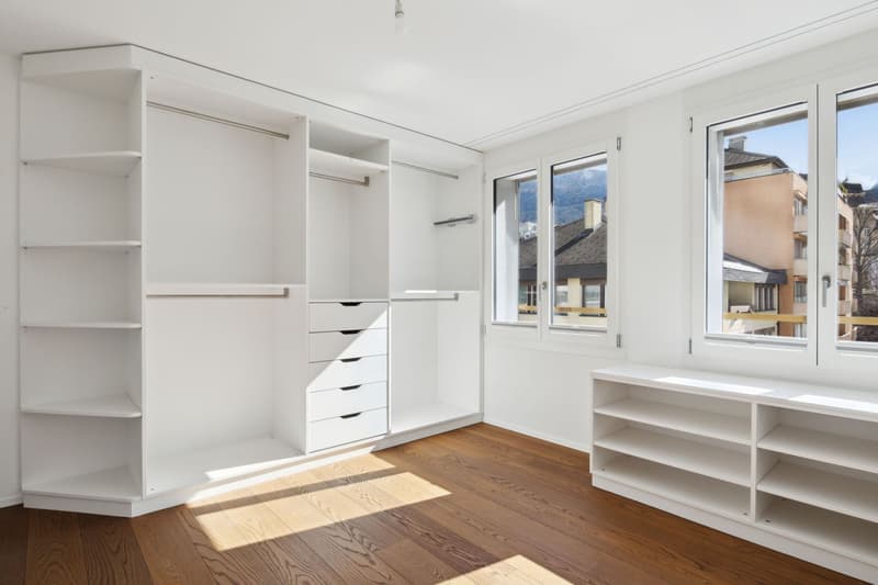 Geräumige 5.5-Zimmer-Wohnung mit Bergblick in Brig-Glis – ab sofort verfügbar! (8)