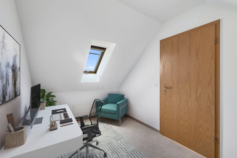 BRIGHT ATTIC MAISONETTE WITH PLENTY OF SPACE AND TRANQUILLITY (4)