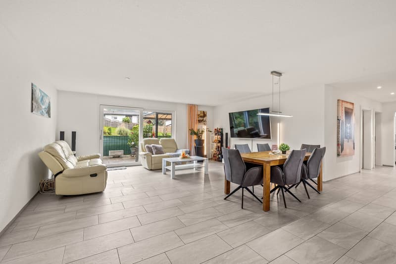 CAMERE PER FAMIGLIE - MODERNE E CONVENIENTI (3)