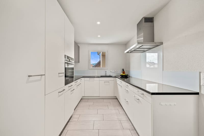 CAMERE PER FAMIGLIE - MODERNE E CONVENIENTI (6)