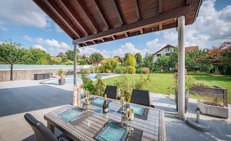 MODERN COUNTRY VILLA WITH POOL (7)