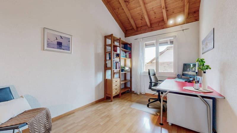 Affascinante casa indipendente a Brügg BE (4)