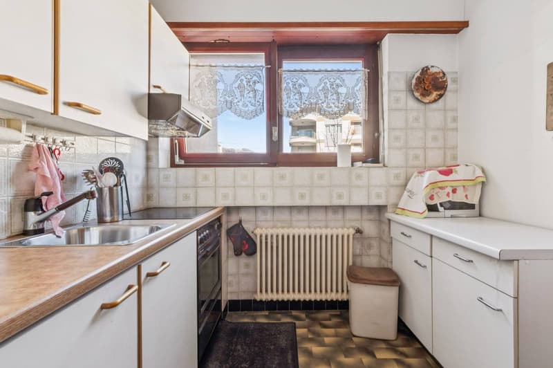Appartement en copropriété de 2.5 pièces avec vue sur la montagne à Lugano (4)