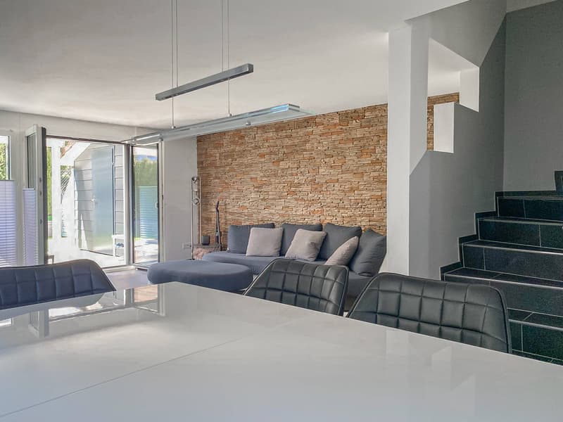 TANTO STILE E SPAZIO - CASA MODERNA AD ANGOLO (6)
