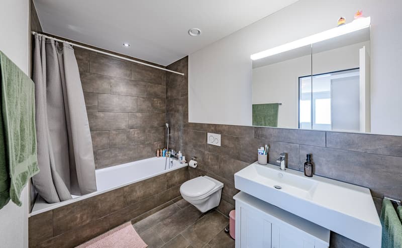 APPARTEMENT MODERNE - STRATÉGIQUEMENT SITUÉ A1 (5)