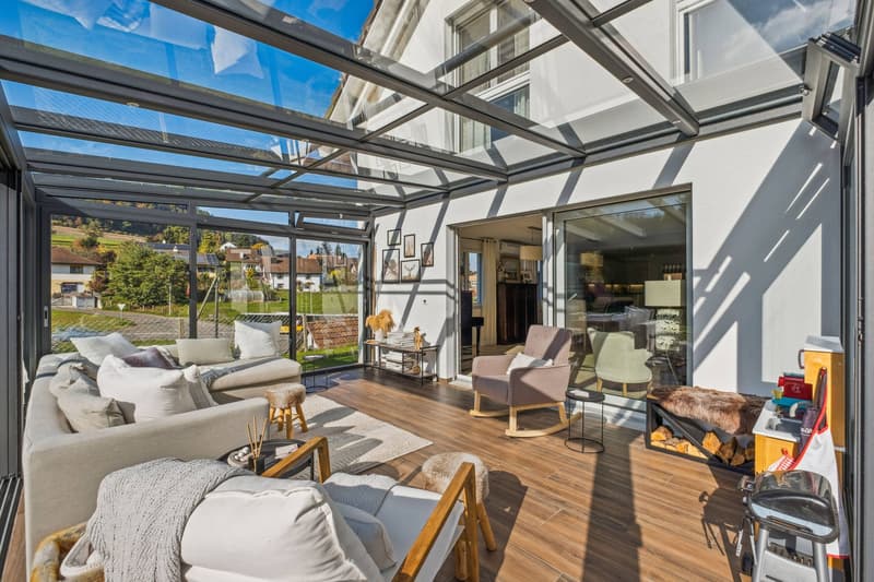 MODERN LIVING WITH TIMELESS ELEGANCE (7)