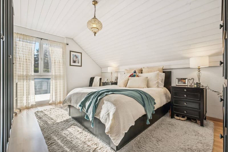 MODERN LIVING WITH TIMELESS ELEGANCE (5)