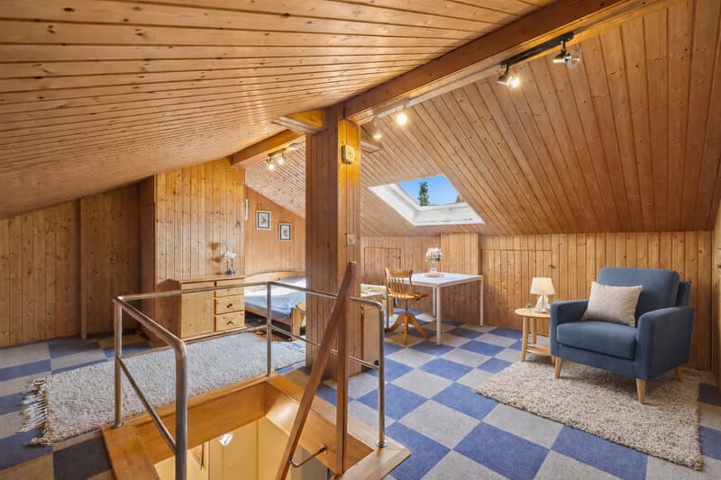 CHARMING 7.5 ROOM CORNER DETACHED HOUSE WITH VERSATILE STUDIO (6)