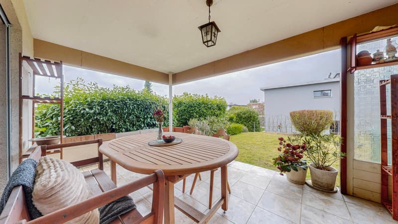 CHARMING 6.5-ROOM DETACHED HOUSE WITH TERRACE AND DOUBLE GARAGE IN NÜRENSDORF (7)
