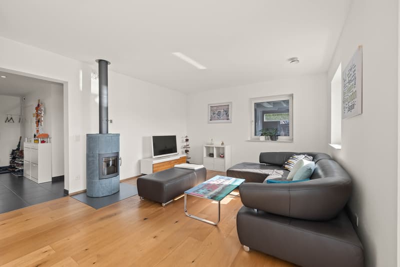 TANTO SPAZIO E COMFORT - MODERNA CASA INDIPENDENTE DI 5,5 LOCALI (2)