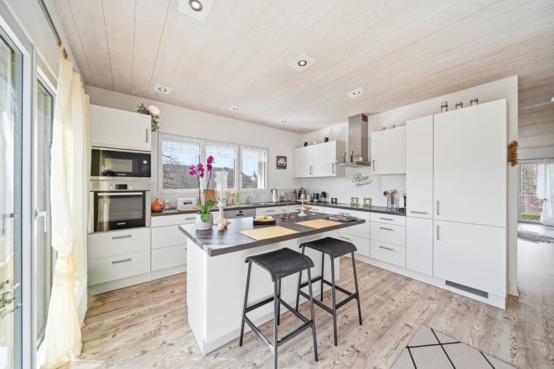 PURE HOUSE FEELING - BUNGALOW WITH LARGE GARDEN (2)