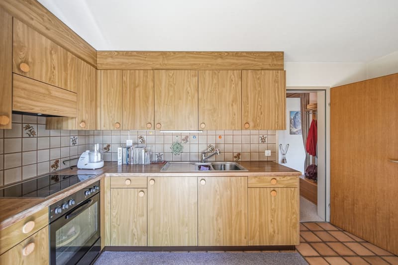 DREAMLIKE LIVING WITH LOTS OF POTENTIAL (3)