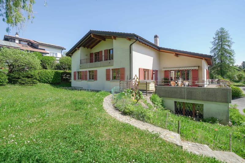 GREAT OPPORTUNITY IN FREIBURG - MULTI-FAMILY HOUSE WITH 3 APARTMENTS (7)