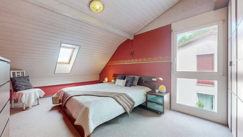 WELL-MAINTAINED 6.5-ROOM SEMI-DETACHED HOUSE WITH GARDEN AND BALCONY (6)