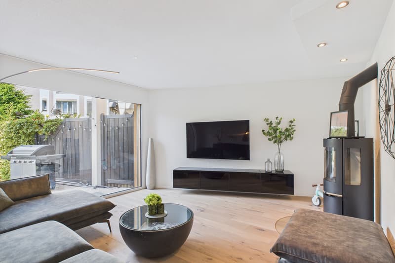 VIVRE COMME DANS UNE MAISON : DUPLEX AVEC JARDIN PRIVÉ (2)