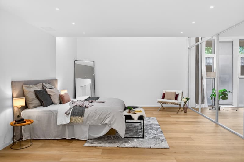 FRESHLY RENOVATED BUSINESS PREMISES OR RESIDENTIAL PEARL (4)