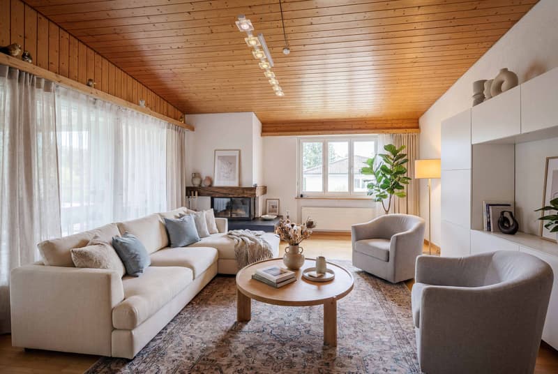 THINK BIG - WELL MAINTAINED 7.5 ROOM DETACHED HOUSE (2)
