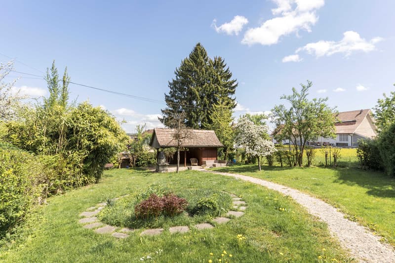 GESCHICHTE SCHREIBEN - MEHRGENERATIONENHAUS MIT POTENZIAL IN OBERGLATT (7)