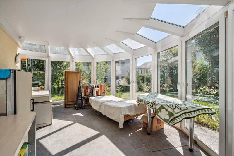 WHERE RUSTIC CHARM MEETS GREAT POTENTIAL (2)