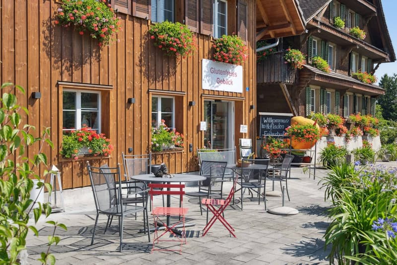 WHERE RUSTIC CHARM MEETS GREAT POTENTIAL (5)
