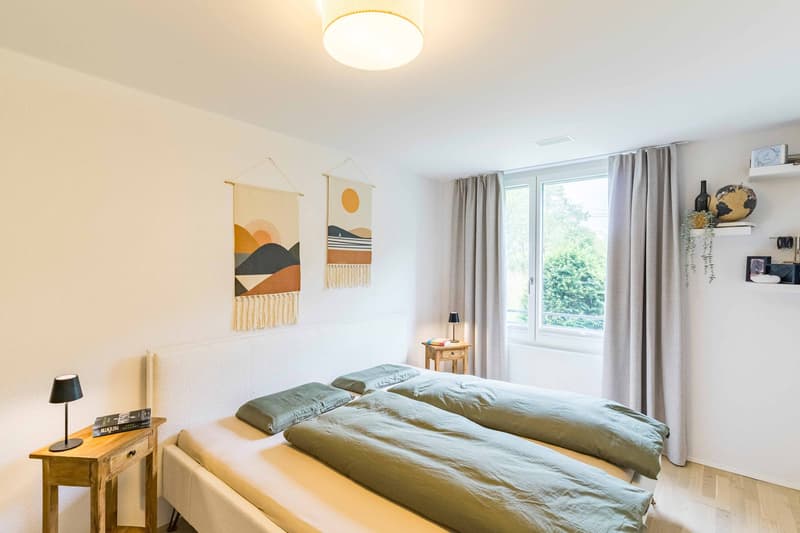 MODERNES WOHNEN MIT GARTENIDYLLE IN MÜNSINGEN (6)