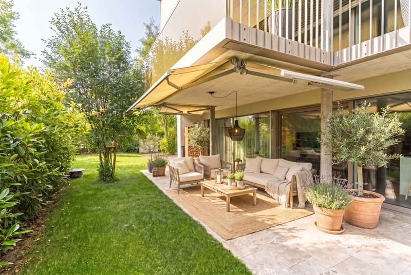 MODERNES WOHNEN MIT GARTENIDYLLE IN MÜNSINGEN (1)