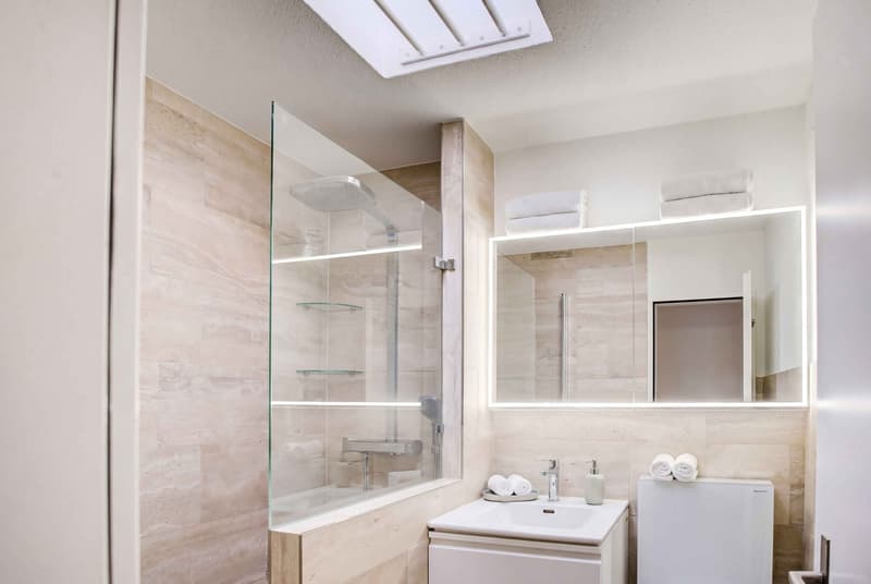 CLASSY AND WELL MAINTAINED 3.5 ROOM APARTMENT (5)