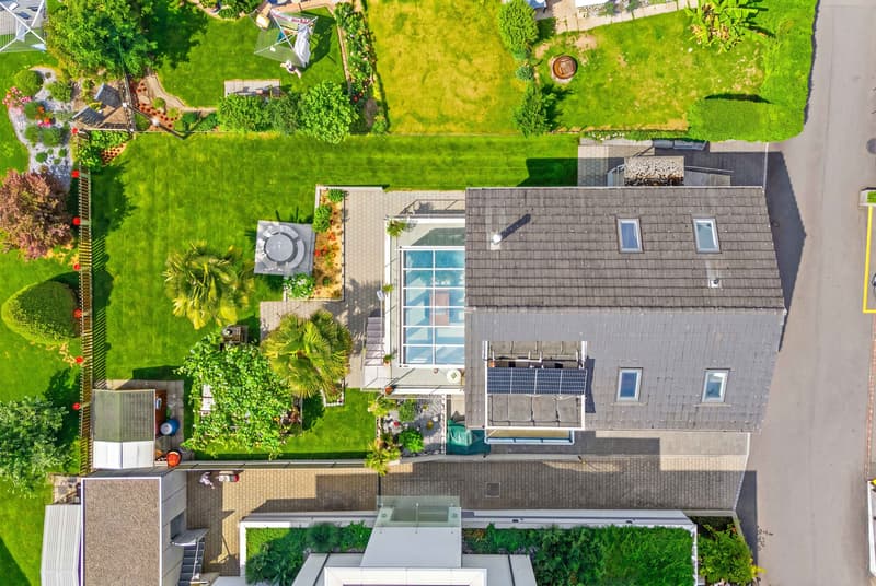 SÜDLICHES FLAIR IN SINS - MODERNES 6.5 ZIMMER EINFAMILIENHAUS MIT GARTENIDYLL (7)