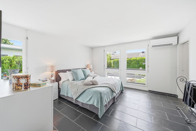 OVERVIEWING GREEN SPACES — ELEGANT 6.5-ROOM SINGLE-FAMILY HOME (4)