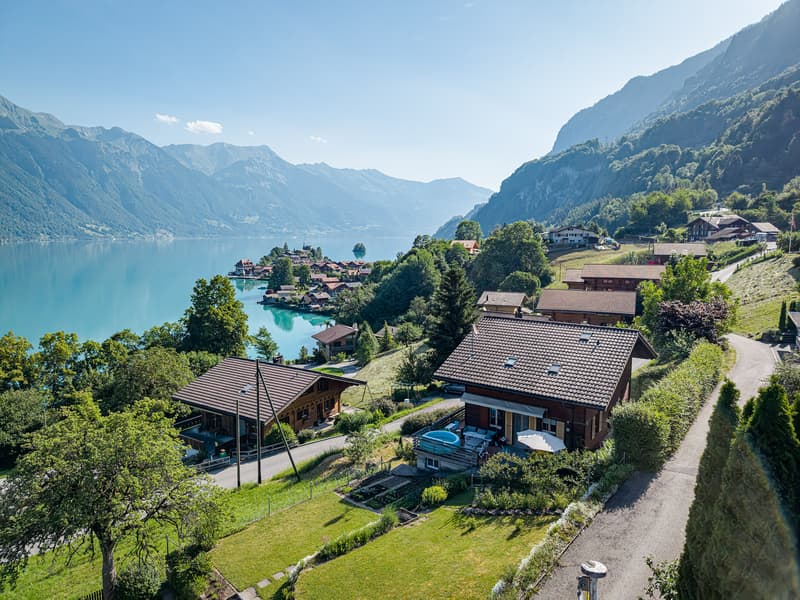 PRÄCHTIGE AUSSICHTEN IN ISELTWALD - SCHMUCKES CHALET OBERHALB VOM BRIENZERSEE (1)