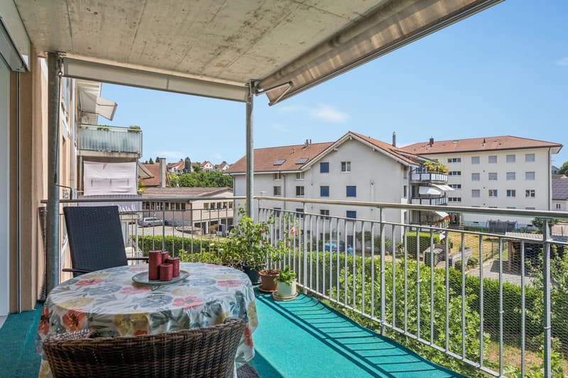 STEUERGÜNSTIG UND EINLADEND - 4.5 ZIMMER EIGENTUMSWOHNUNG IN KERZERS (7)